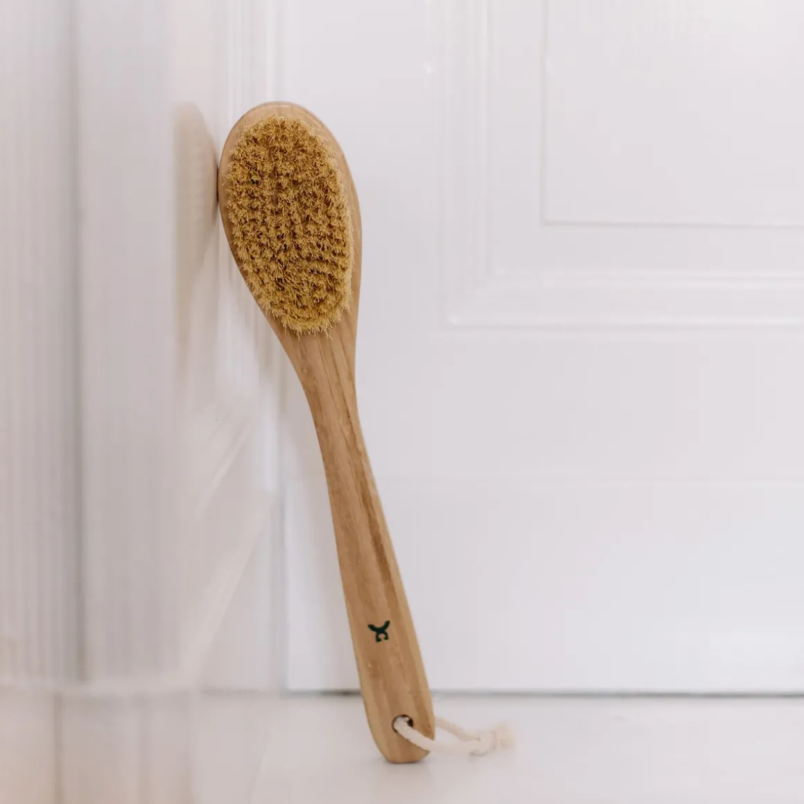 Bambus-Badebürste