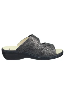 CHELVA Pantoletten bronze