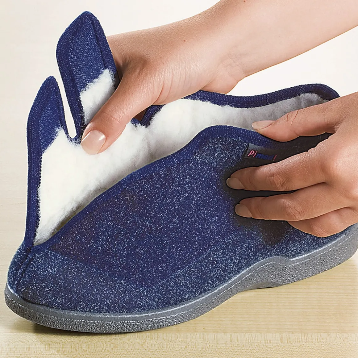 Hausschuh mit Schurwolle