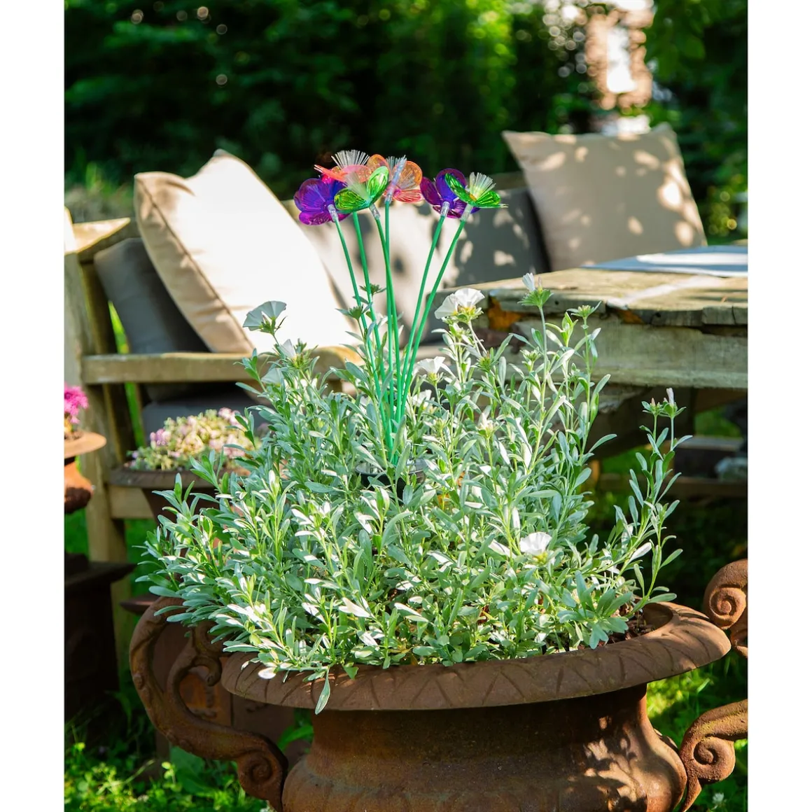 Solar-LED-Gartenstecker "Blume Solithia"