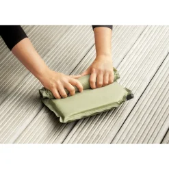 Thermo-Mobilkissen, selbstaufblasend