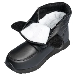 Winterstiefel mit Spikes